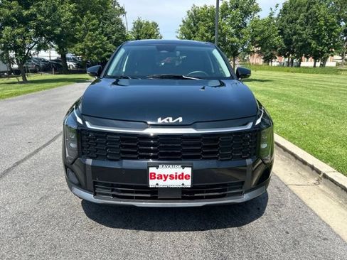 Certified 2026 Kia Sportage EX FWD image 4