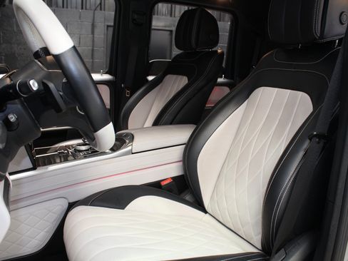 Used 2021 Mercedes-Benz G 550 image 34