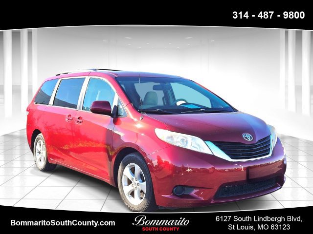 Used 2011 Toyota Sienna LE w/ Towing Pkg FWD image 1