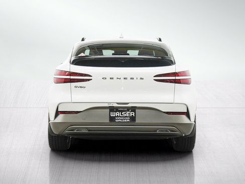 Used 2025 Genesis GV60 Advanced AWD/4WD image 4