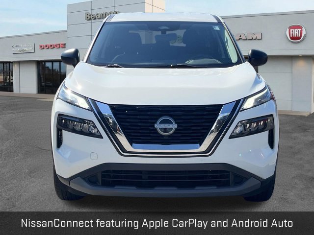 Used 2022 Nissan Rogue S FWD image 2