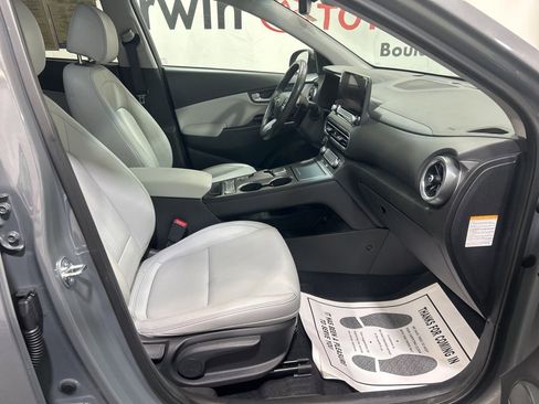 Used 2023 Hyundai Kona Limited w/ Cargo Package image 12