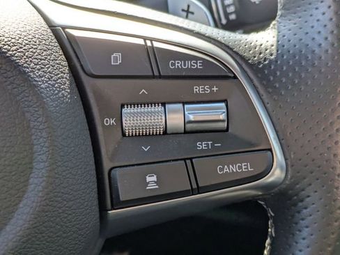 Used 2019 Genesis G70 3.3T Advanced image 20