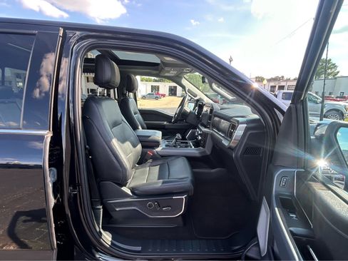 Used 2023 Ford F150 Lariat w/ Equipment Group 502A High AWD/4WD image 18