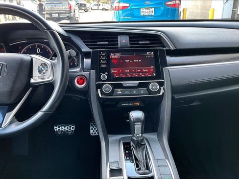 Used 2021 Honda Civic Sport image 6