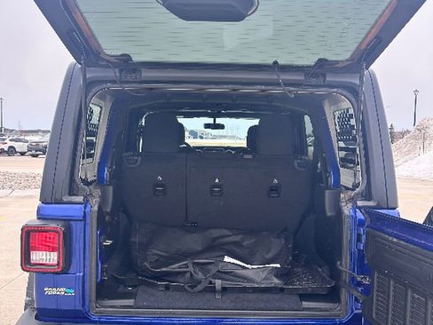 Used 2020 Jeep Wrangler Unlimited Sport S image 7