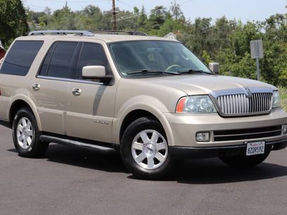 Used 2006 Lincoln Navigator Luxury