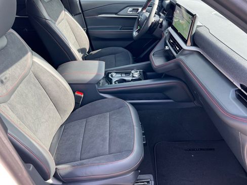 New 2026 Ford Explorer ST image 38