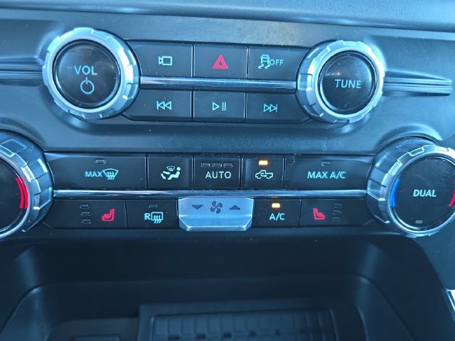 Used 2025 Ford F150 XLT w/ Equipment Group 302A MID AWD/4WD image 26