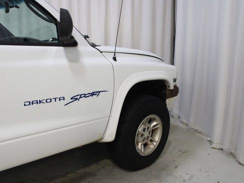 Used 2000 Dodge Dakota 4x4 Club Cab image 22