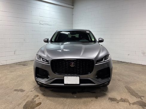 Used 2023 Jaguar F-PACE S AWD/4WD image 3