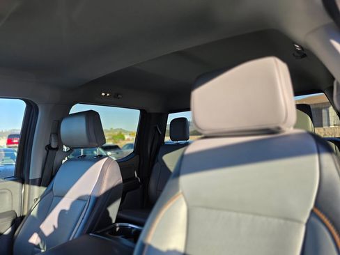 Used 2025 Ford F150 Lariat w/ Equipment Group 501A Mid image 12