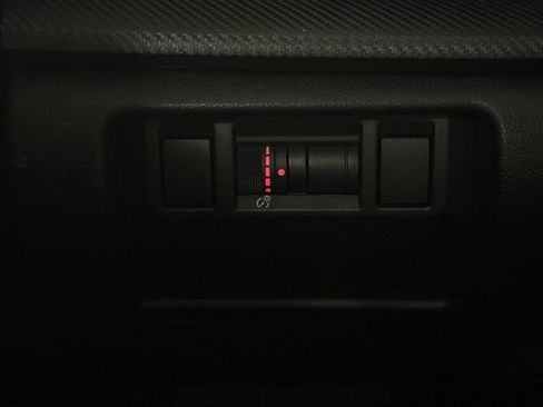 Used 2024 Subaru Crosstrek 2.5i Limited image 28