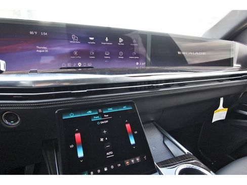 New 2026 Cadillac Escalade ESV 2WD image 17
