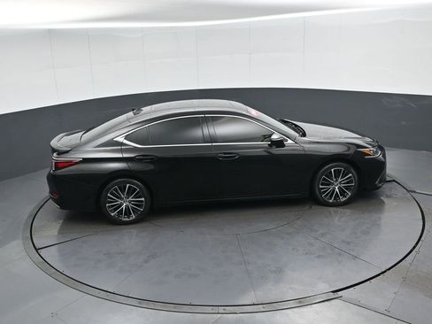 Used 2023 Lexus ES 350 w/ Premium Package image 47