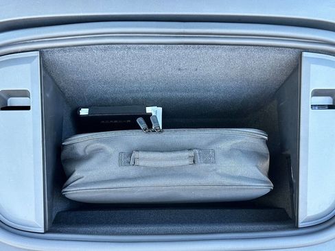 Used 2022 Porsche Taycan 4S image 20