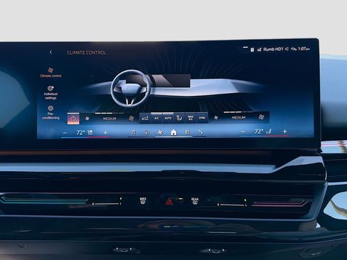 New 2026 BMW 530i w/ Convenience Package image 35