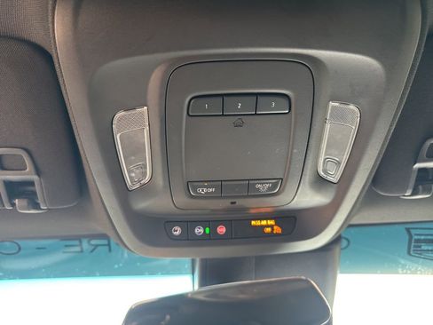 Certified 2025 Cadillac CT4 Sport RWD image 31