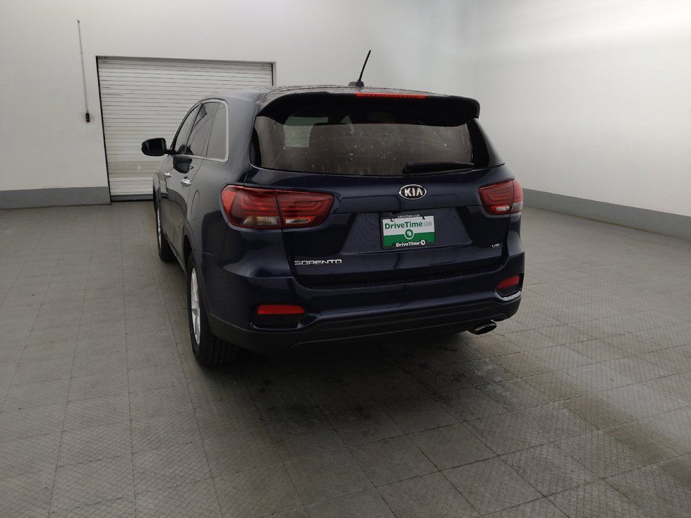 Used 2019 Kia Sorento FWD V6 image 6