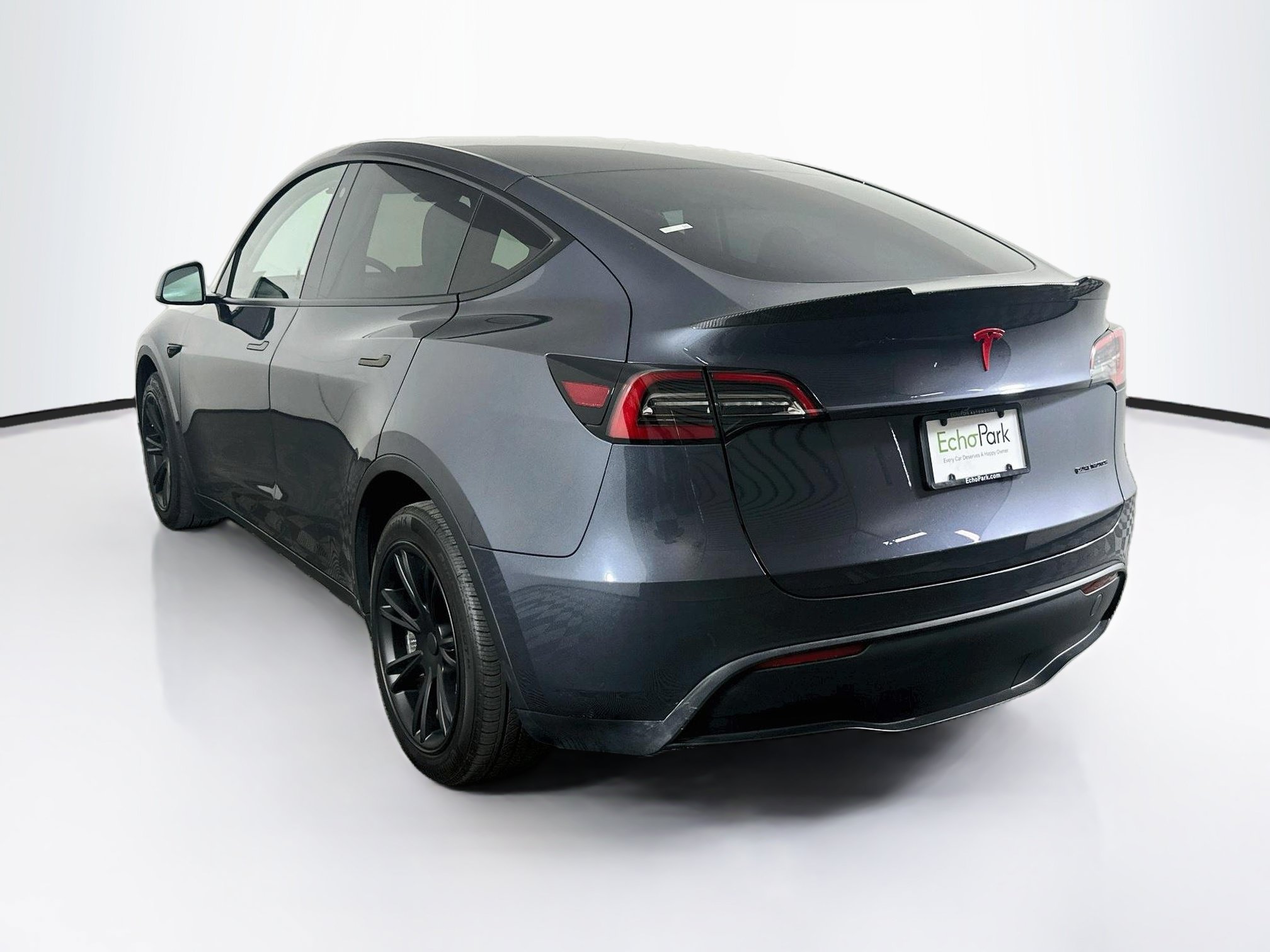 Used 2023 Tesla Model Y Long Range AWD/4WD image 5