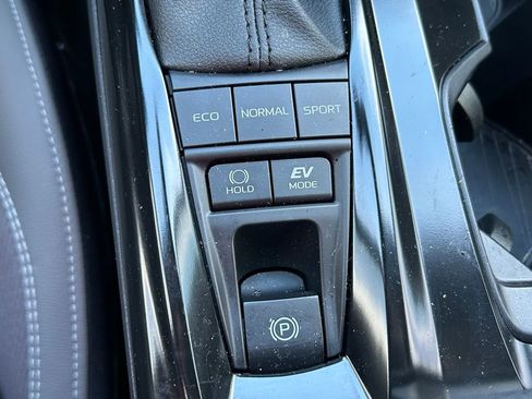 Certified 2026 Toyota Camry SE w/ Convenience Package FWD image 29