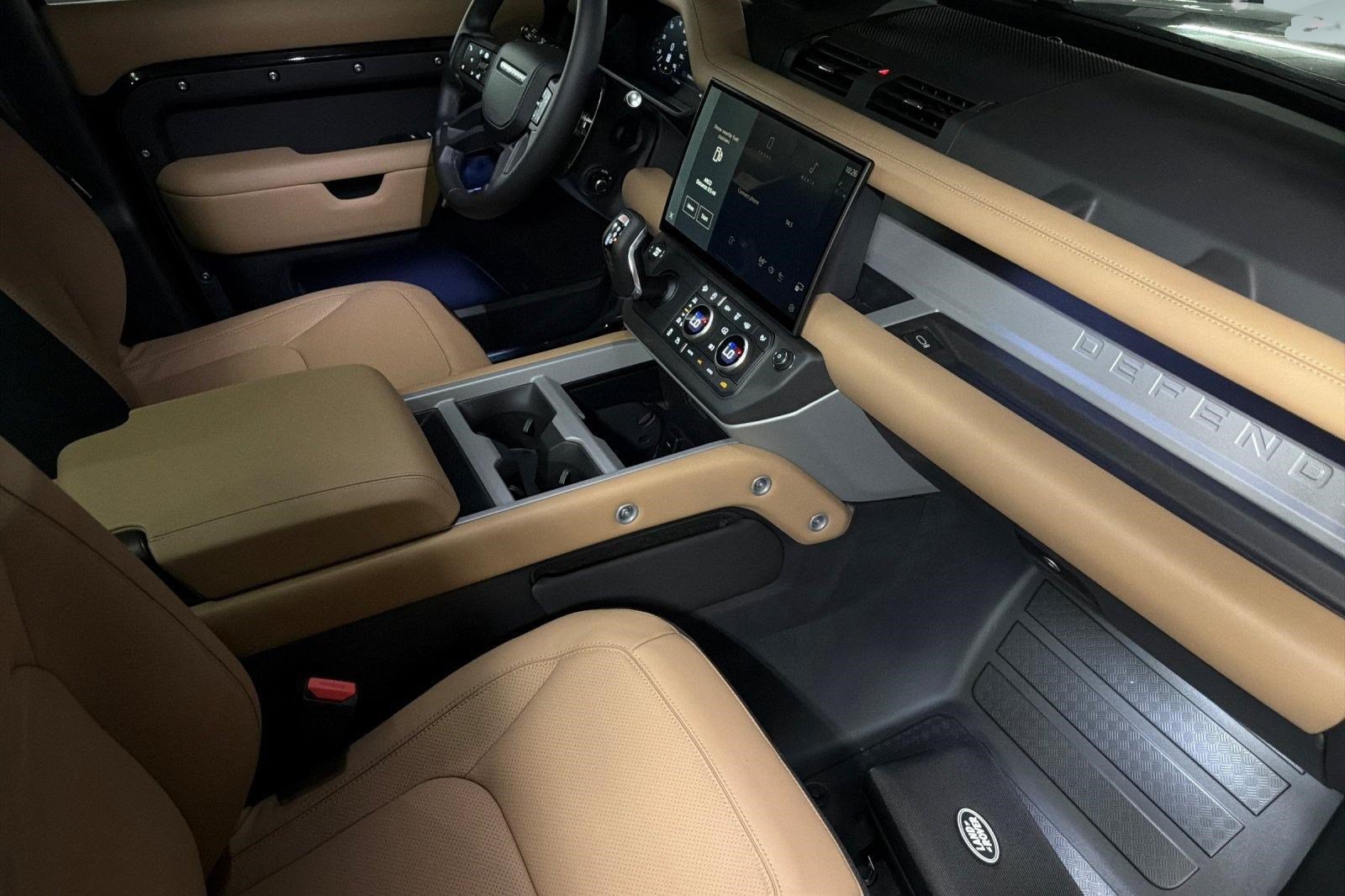 New 2026 Land Rover Defender 130 V8 AWD/4WD image 28