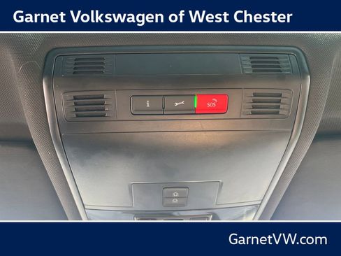 Certified 2024 Volkswagen Tiguan SE R-Line AWD/4WD image 38