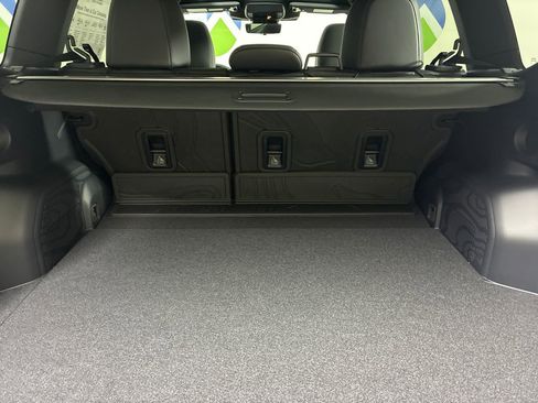 New 2026 Subaru Forester Touring image 28