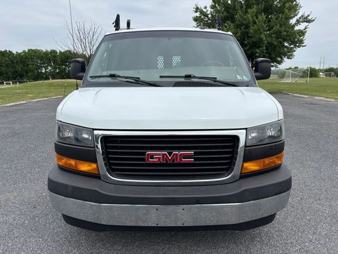 Used 2020 GMC Savana 2500 w/ Driver Convenience Package RWD image 2