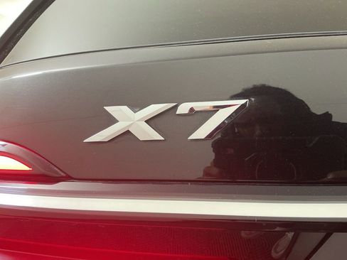 Certified 2023 BMW X7 xDrive40i w/ Premium Package image 36