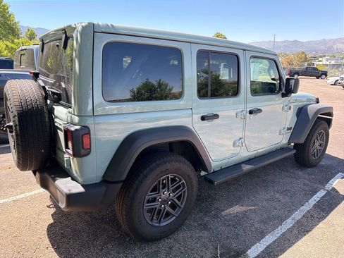 Used 2024 Jeep Wrangler Unlimited Sport AWD/4WD image 5