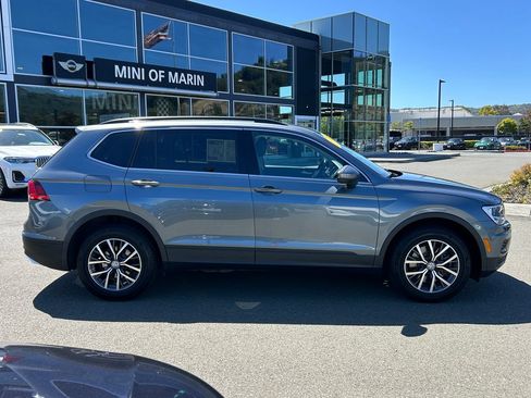 Used 2019 Volkswagen Tiguan SE AWD/4WD image 6