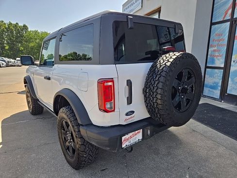 Used 2024 Ford Bronco Black Diamond AWD/4WD image 8