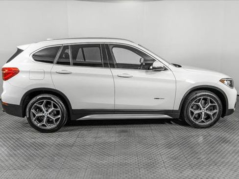 Used 2016 BMW X1 xDrive28i AWD/4WD image 9