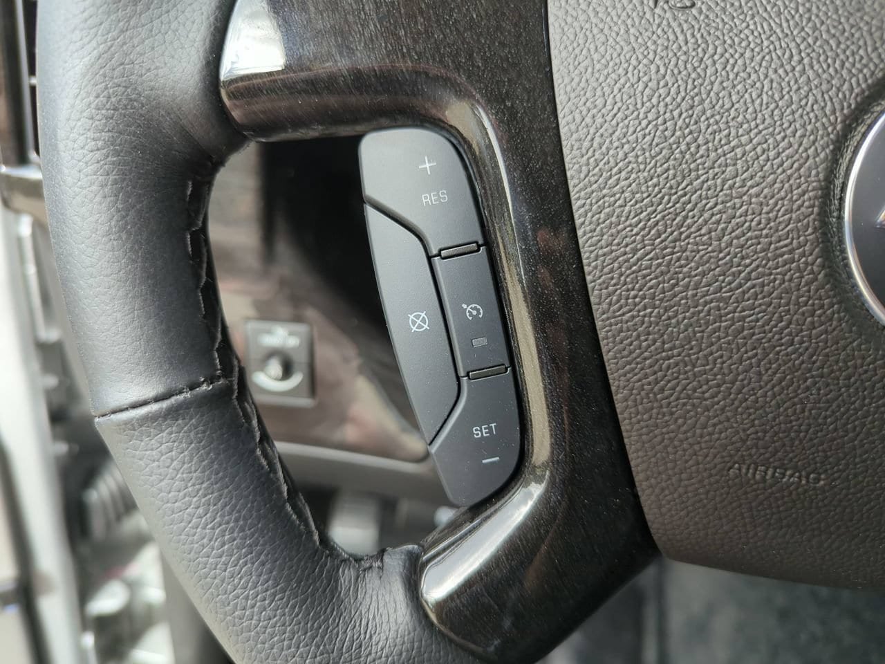 New 2026 Chevrolet Express 2500 Extended w/ Driver Convenience Package RWD image 12