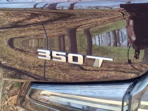 Used 2021 Cadillac XT4 Sport w/ Sun And Sound Package AWD/4WD image 8