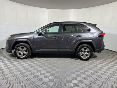 Used 2024 Toyota RAV4 XLE AWD/4WD image 5