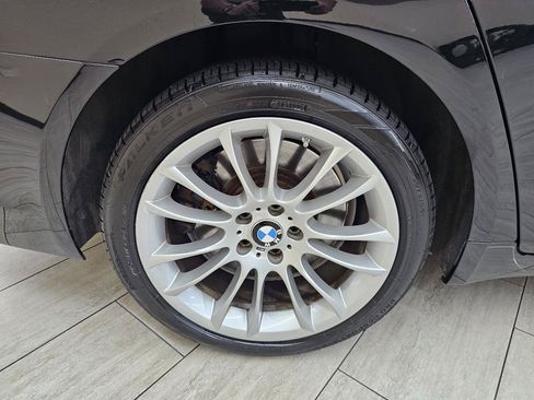 Used 2015 BMW 750i w/ M Sport Edition RWD image 45
