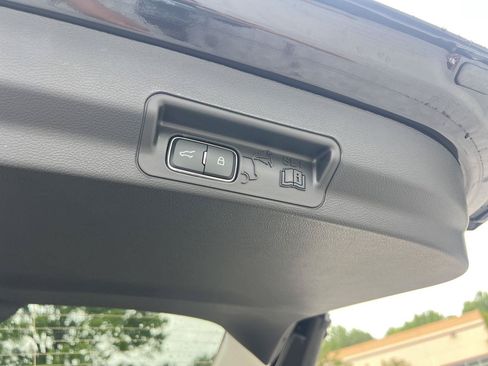 New 2026 Ford Explorer Active RWD image 19