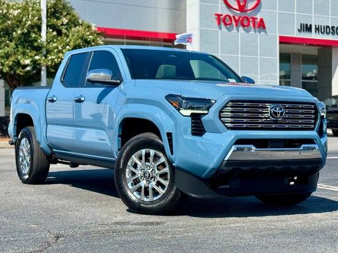 Used 2026 Toyota Tacoma Limited AWD/4WD image 2