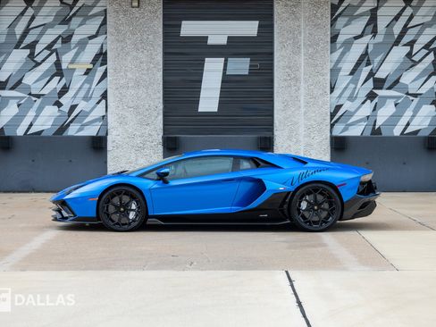 Used 2022 Lamborghini Aventador LP 780-4 Ultimae AWD/4WD image 7