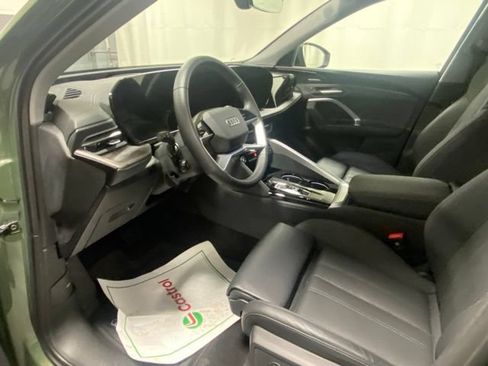 Used 2025 Audi Q5 Premium Plus AWD/4WD image 9