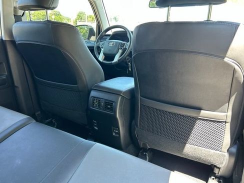 Used 2019 Toyota 4Runner SR5 Premium AWD/4WD image 36