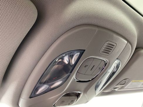 Used 2022 Jeep Compass Limited w/ Sun and Sound Group image 27