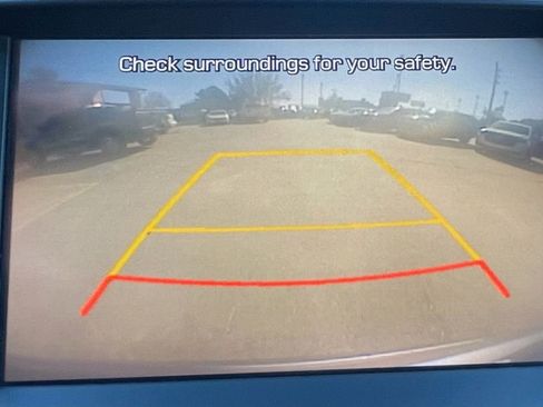 Used 2017 Hyundai Santa Fe Sport FWD image 28