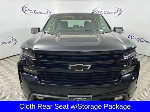 Certified 2022 Chevrolet Silverado 1500 RST w/ Redline Edition AWD/4WD image 11