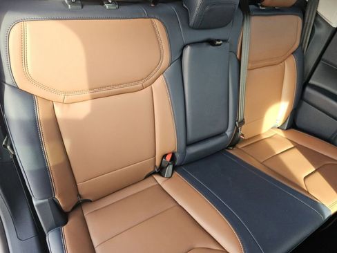 Used 2024 Ford Maverick Lariat image 13