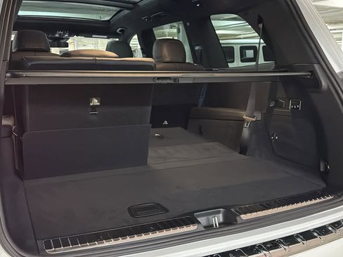 New 2025 Mercedes-Benz GLS 63 AMG 4MATIC image 32