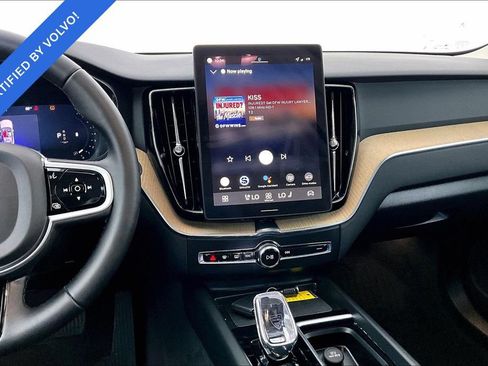 Used 2026 Volvo XC60 B5 Plus AWD/4WD image 6