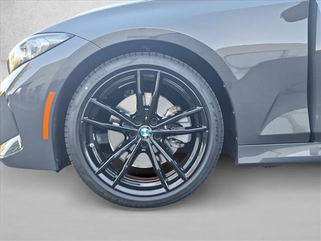 Used 2023 BMW 330i Sedan w/ M Sport Package RWD image 25